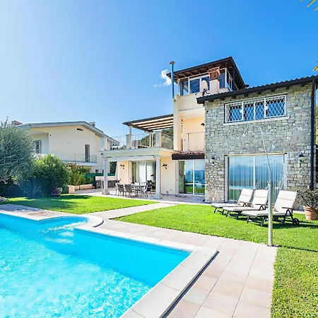 Perla By Whale Homes Lonato