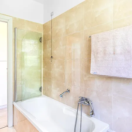 Perla By Whale Homes Villa *