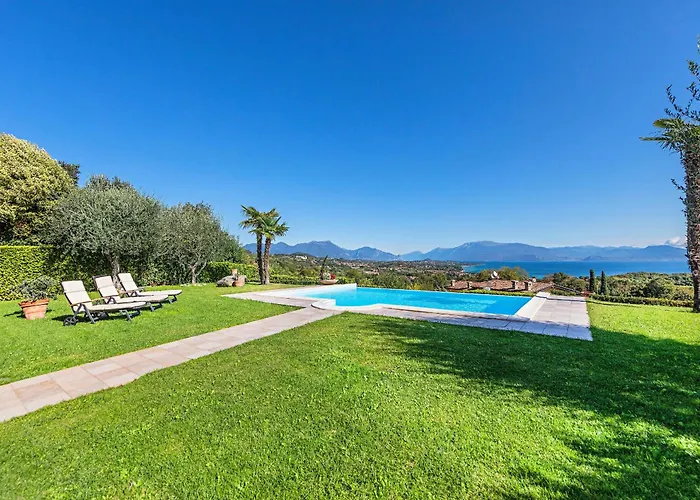 Perla By Whale Homes