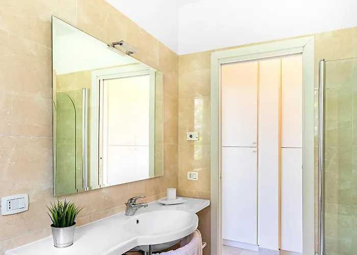 Perla By Whale Homes